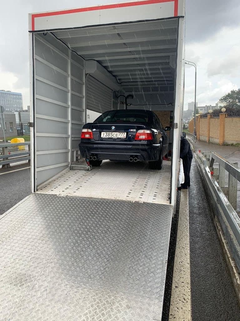 Lamborghini и BMW. Фотография №6