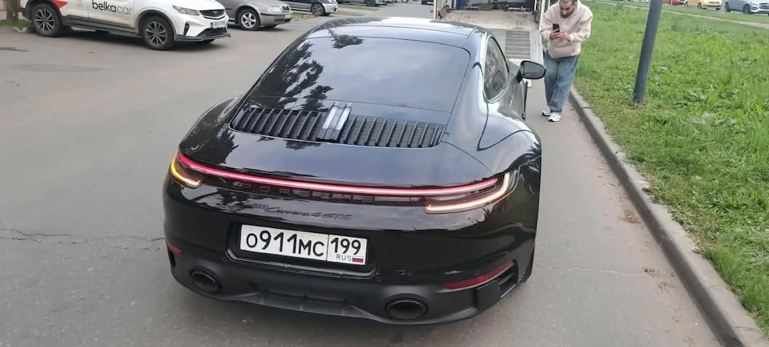 Porsche 911 Carrera 4 GTS. Фотография №4