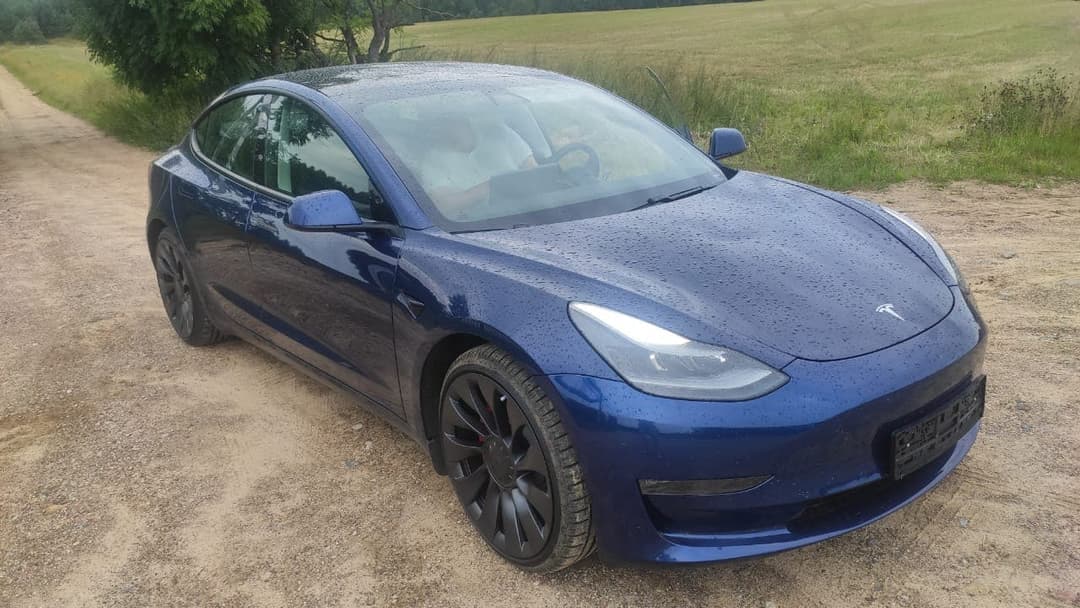 Tesla Model Y. Фотография №3
