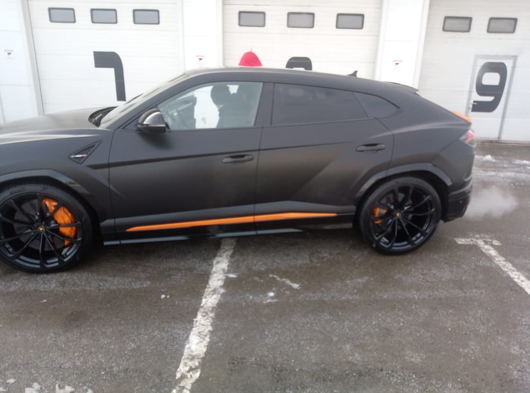 Lamborghini Urus. Фотография №3